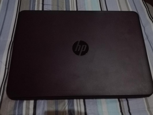 Laptop para estudio Notebook HP 14af113la Dual Core AMD